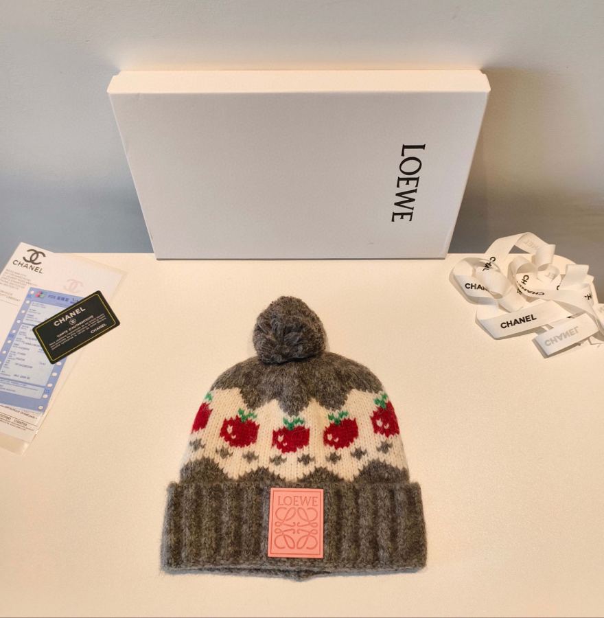 1:1 Replica Loewe hat LOEWE 2025 # — AAA Quality Replica — photo 5