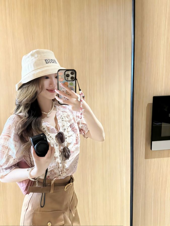 1:1 Replica dior hat New # — AAA Quality Replica — photo 2