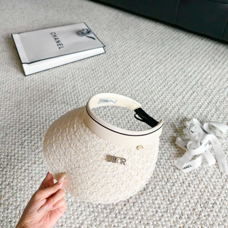 1:1 Replica dior hat New — Premium Replica