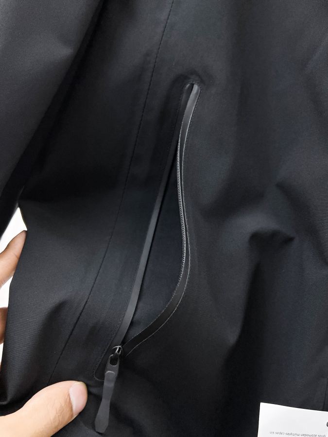 1:1 Replica ARC'TERYX men 90 ARCTERYX — AAA Quality Replica — photo 10