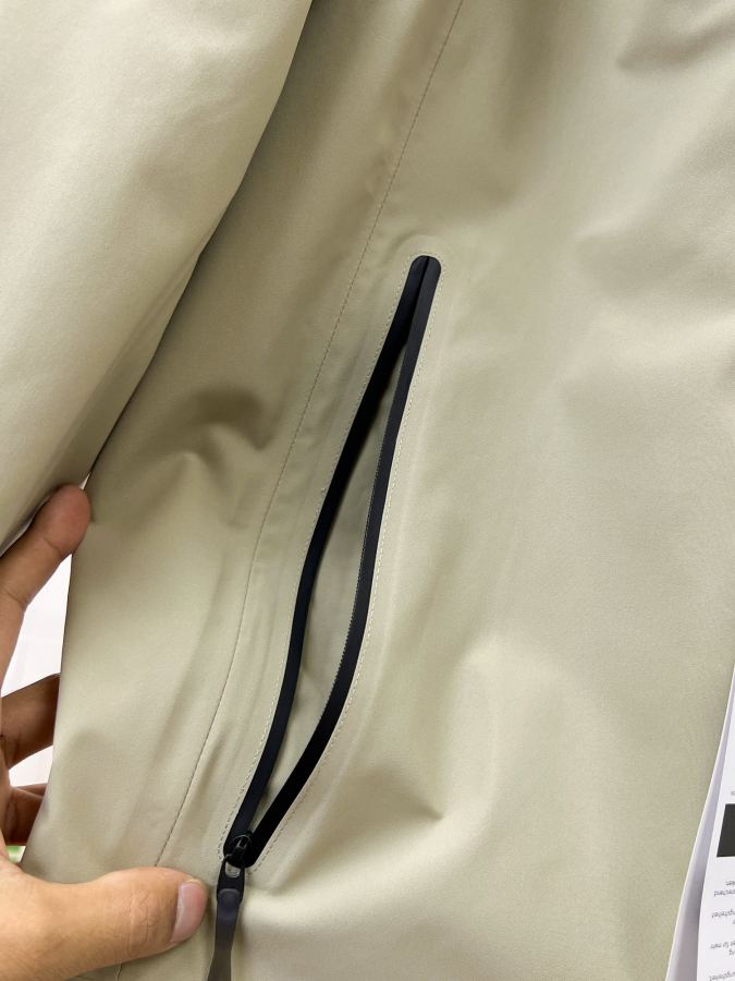 1:1 Replica ARC'TERYX men 90 ARCTERYX — Premium Replica — photo 10