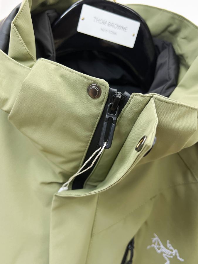 1:1 Replica ARC'TERYX men 90 ARCTERYX — AAA Quality Replica — photo 10