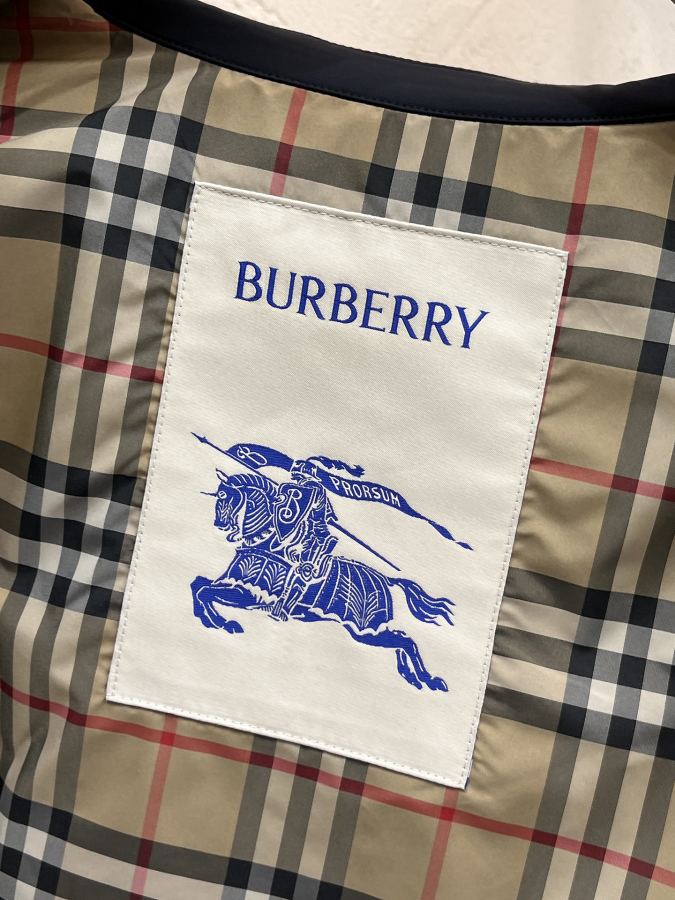 1:1 Replica Burberry men New — AAA Quality Replica — photo 8