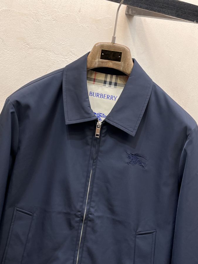 1:1 Replica Burberry men New — AAA Quality Replica — photo 2