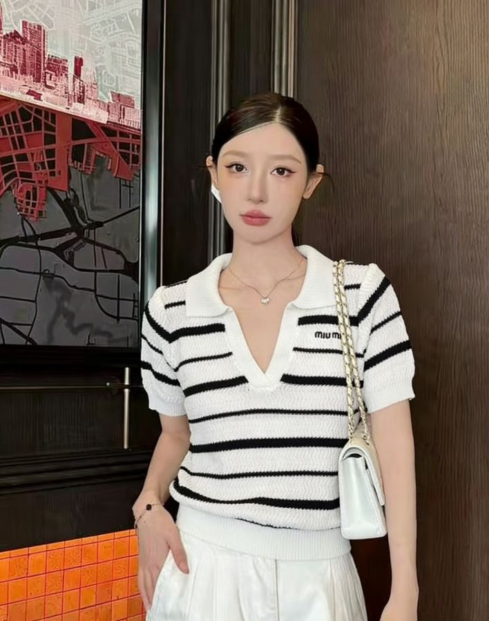 1:1 Replica Miumiu Women Mium* — Premium Replica — photo 3
