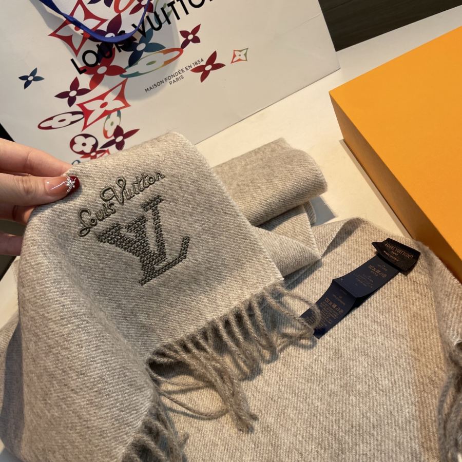 1:1 Replica LV scarf ▪ Lv Men's — Premium Replica — photo 7