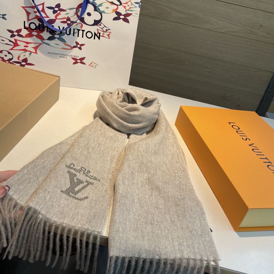 1:1 Replica LV scarf ▪ Lv Men's — Premium Replica — photo 6