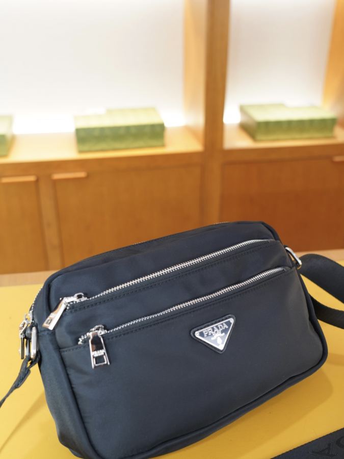 1:1 Replica PRADA bag PRADA 28x17x7 — Premium Replica — photo 3