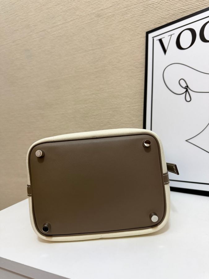 1:1 Replica Hermes bag Cargo Picotin 18cm Swift — Premium Replica — photo 6