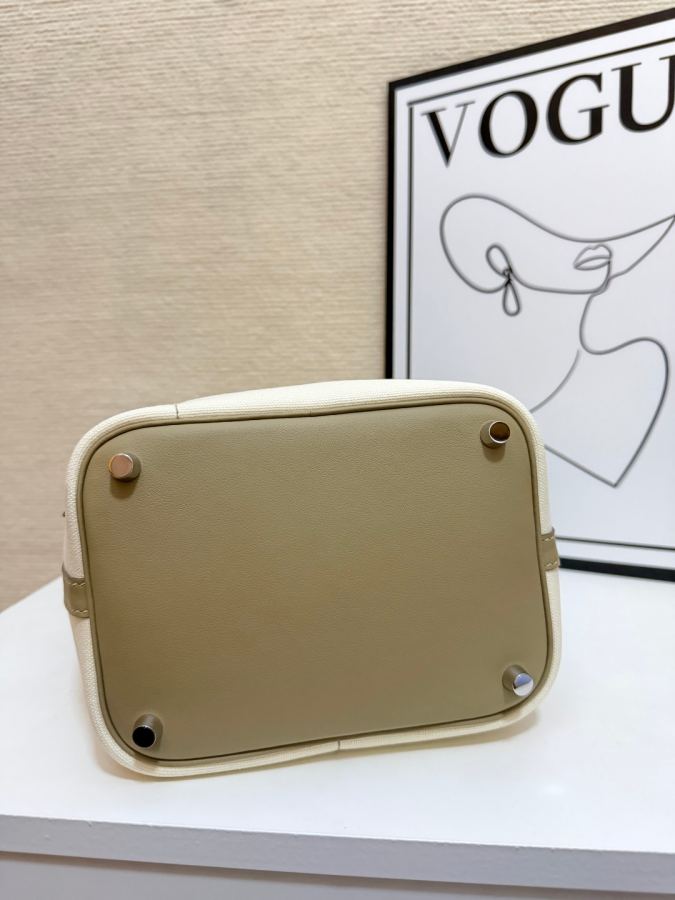 1:1 Replica Hermes bag Cargo Picotin 18cm Swift — AAA Quality Replica — photo 6