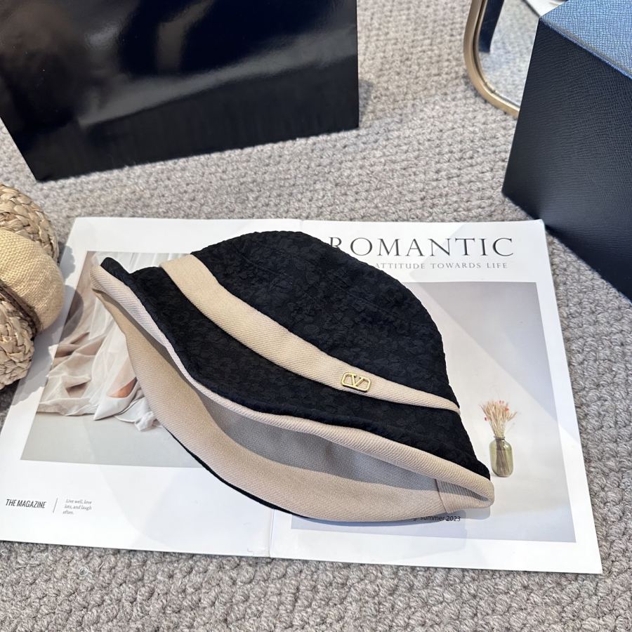 1:1 Replica Valentino hat Valentino — AAA Quality Replica — photo 6