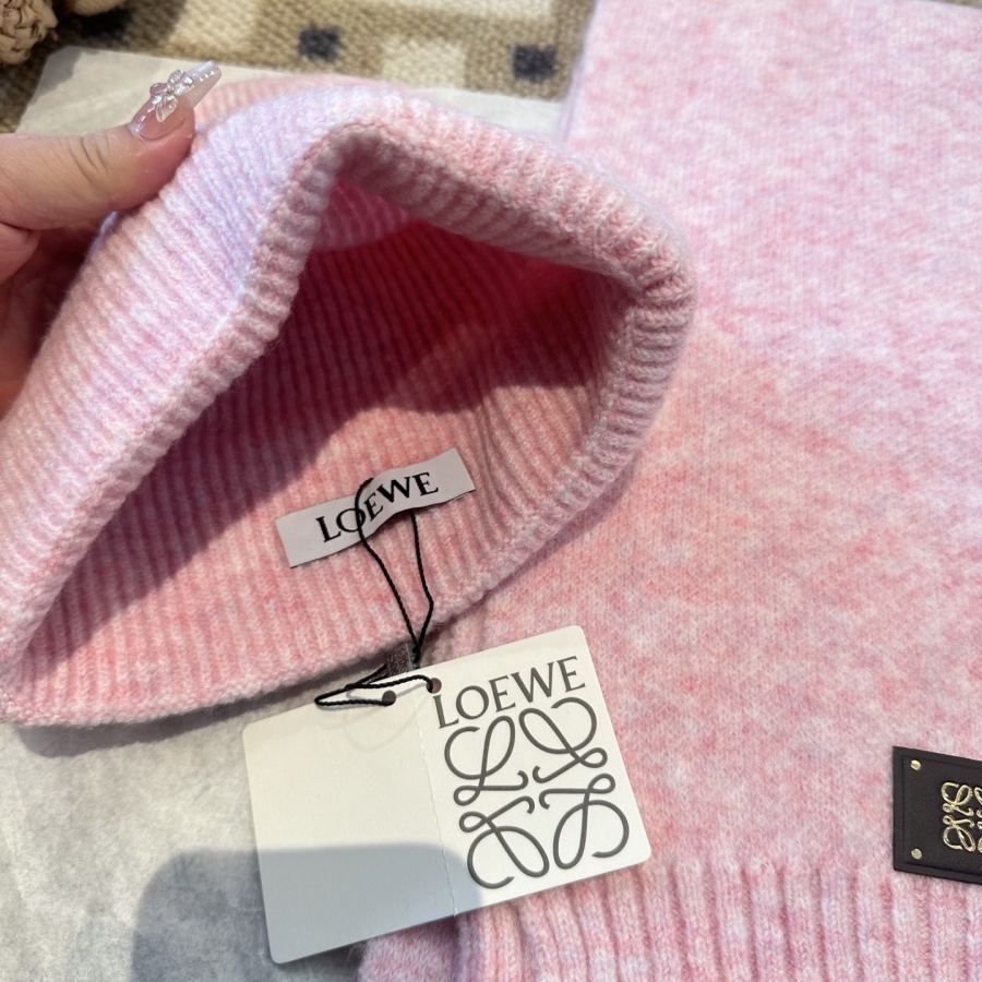 1:1 Replica Loewe hat LOEWE + + — 1:1 Replica — photo 5