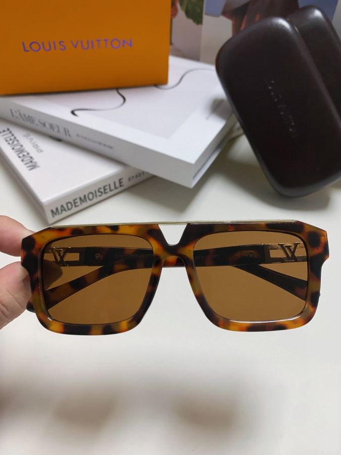 1:1 Replica LV glasses Lv Louis Vuitton — AAA Quality Replica — photo 4