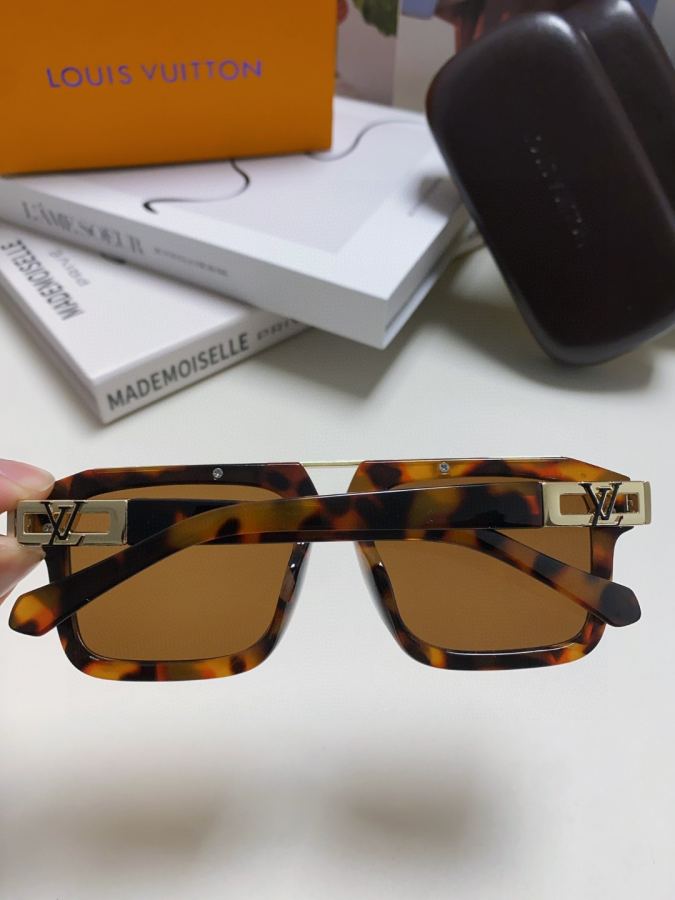 1:1 Replica LV glasses Lv Louis Vuitton — AAA Quality Replica — photo 5