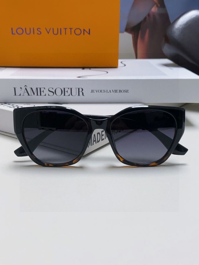 1:1 Replica LV glasses LV Louis Vuitton — AAA Quality Replica — photo 7