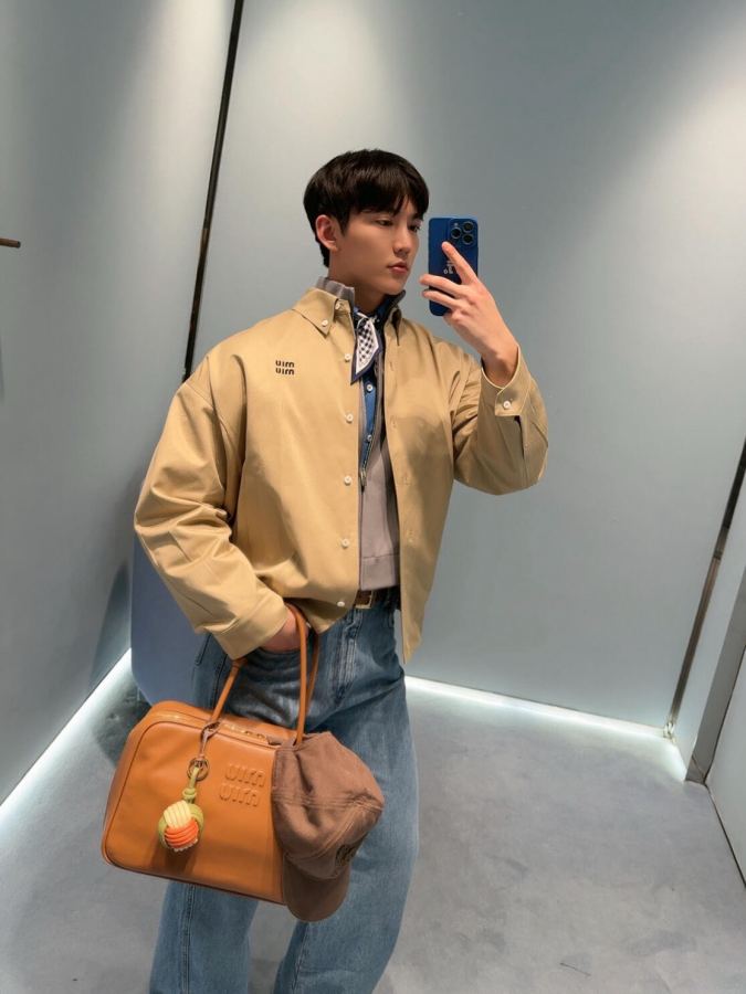 1:1 Replica MIUMIU men Miu embroidered buttoned jacket — 1:1 Replica — photo 6