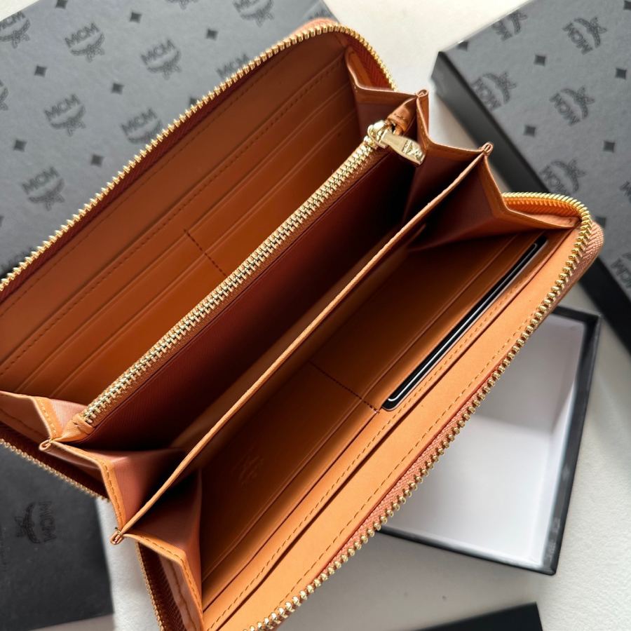 1:1 Replica MCM bag x10 Mcm genuinereplica — photo 9