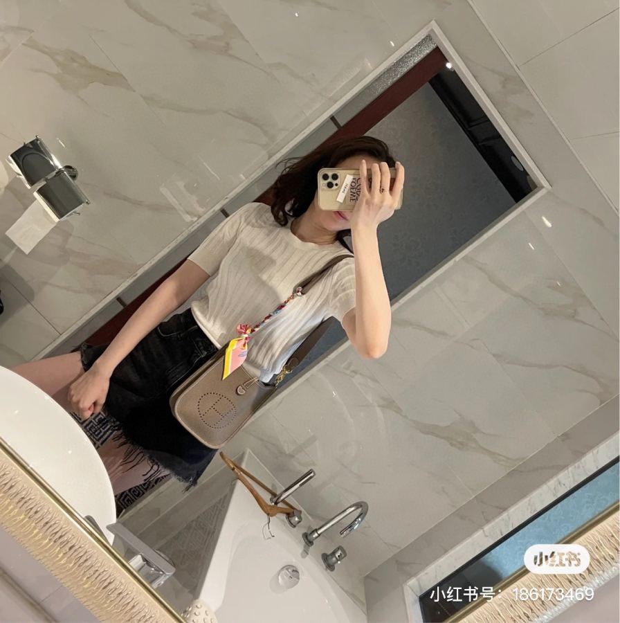 1:1 Replica Hermes Women Hermes mini — 1:1 Replica — photo 3