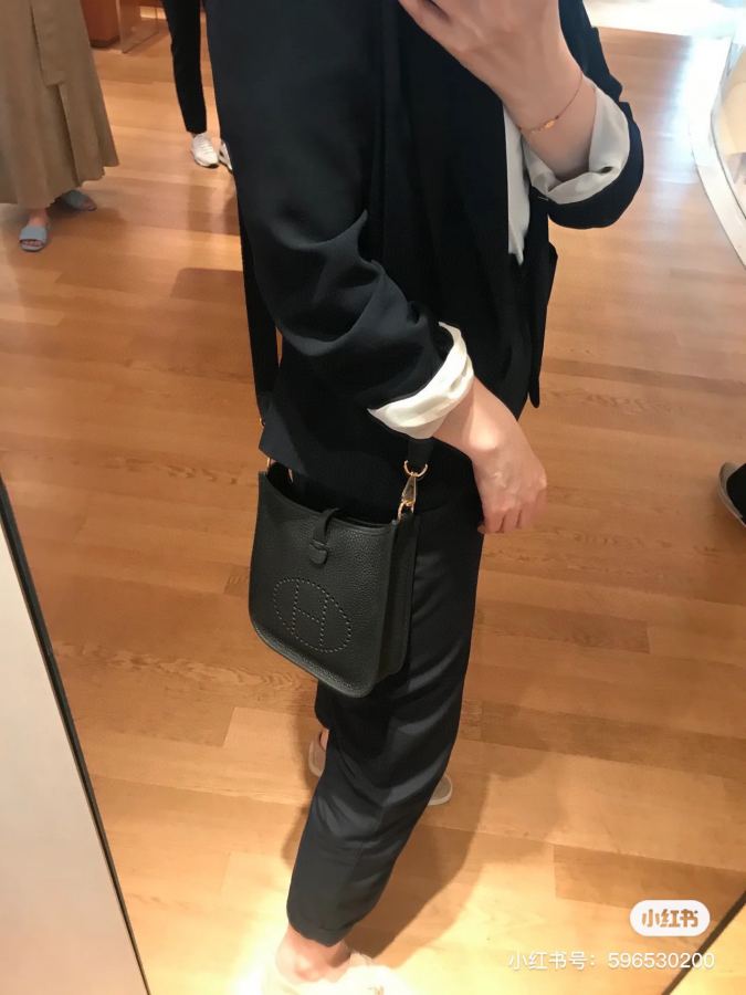 1:1 Replica Hermes Women Hermes mini — 1:1 Replica — photo 5