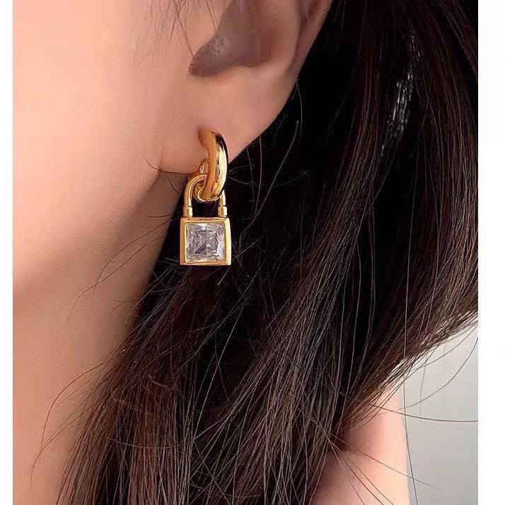 1:1 Replica Celine Jewelry Celine — 1:1 Replica — photo 2