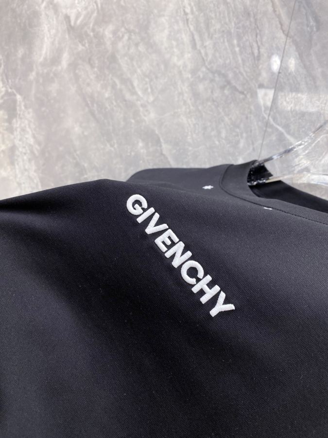 1:1 Replica GVC men — photo 5
