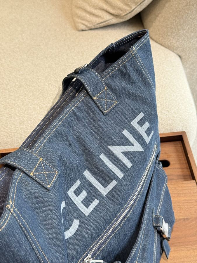 1:1 Replica Celine bag OOTDINEW CELINE 24ss — AAA Quality Replica — photo 4