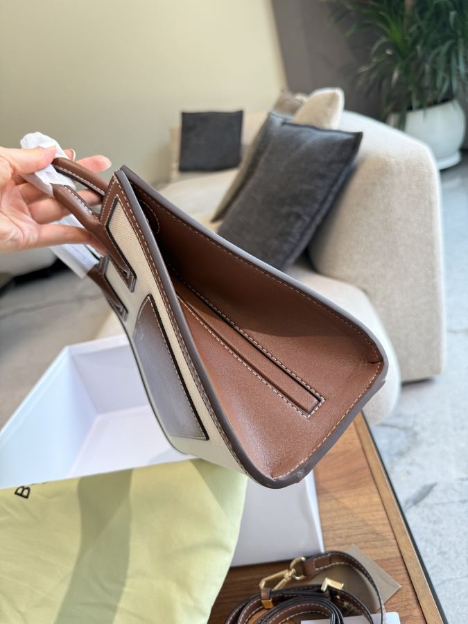 1:1 Replica Burberry bag Frances — 1:1 Replica — photo 4