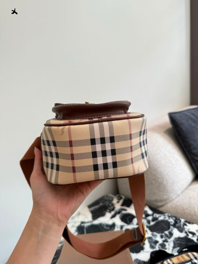 1:1 Replica Burberry bag Burberry — 1:1 Replica — photo 5