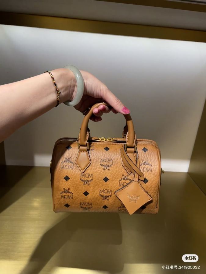1:1 Replica MCM bag mcm — AAA Quality Replica — photo 8