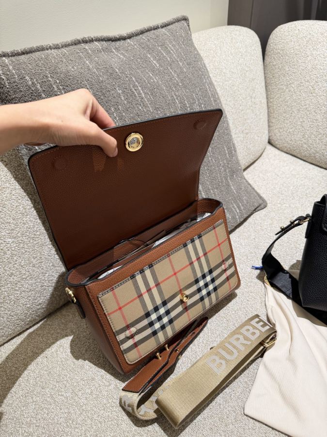 1:1 Replica Burberry bag Burberry Note — Premium Replica — photo 7