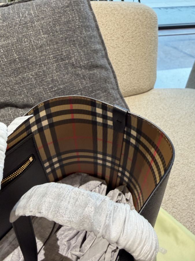 1:1 Replica Burberry bag Burberry — AAA Quality Replica — photo 6