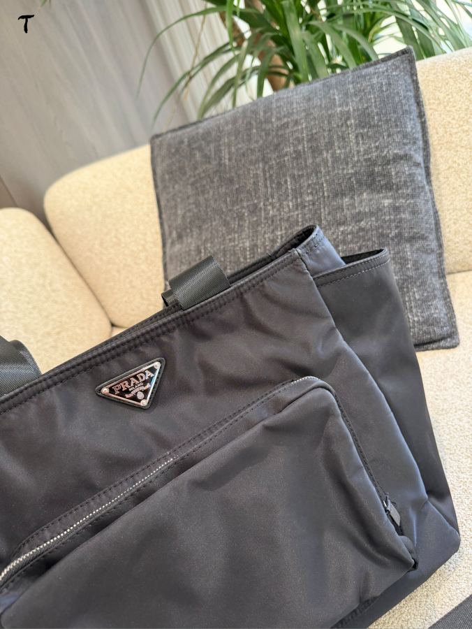 1:1 Replica PRADA bag PRADA — 1:1 Replica — photo 3