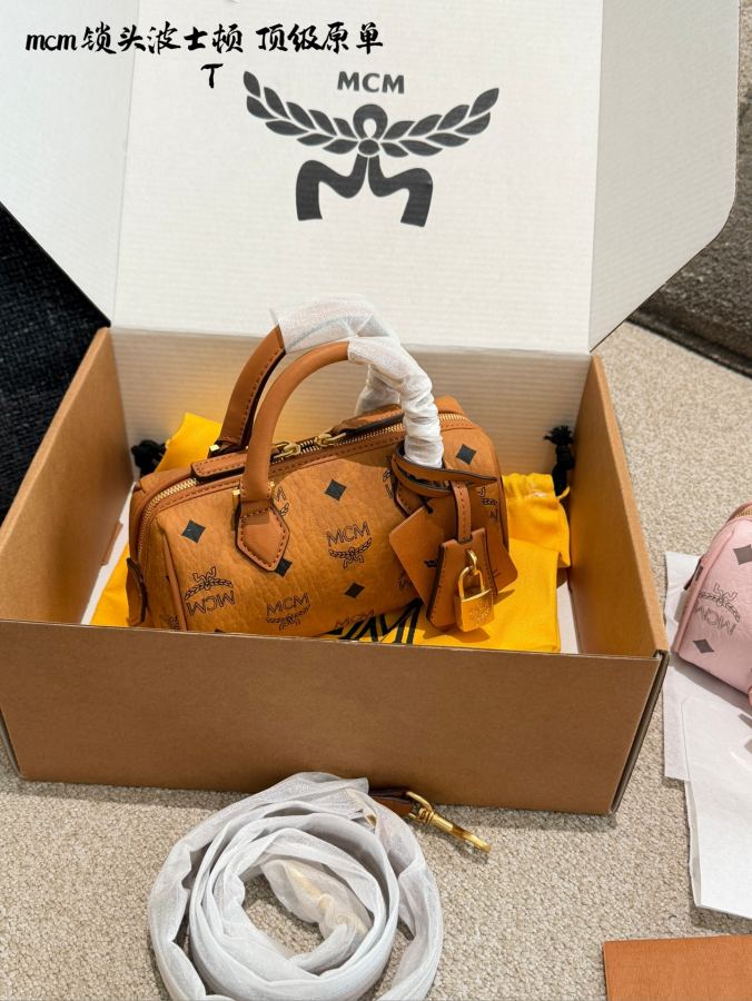 1:1 Replica MCM bag MCM — 1:1 Replica — photo 4