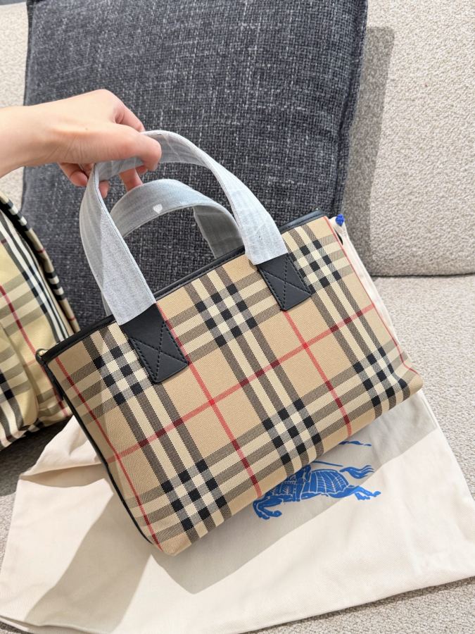 1:1 Replica Burberry bag Burberry — 1:1 Replica — photo 3