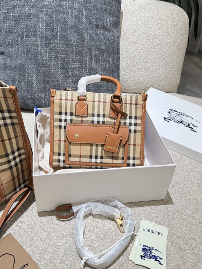 1:1 Replica Burberry bag BURBERRY | — AAA Quality Replica — photo 3