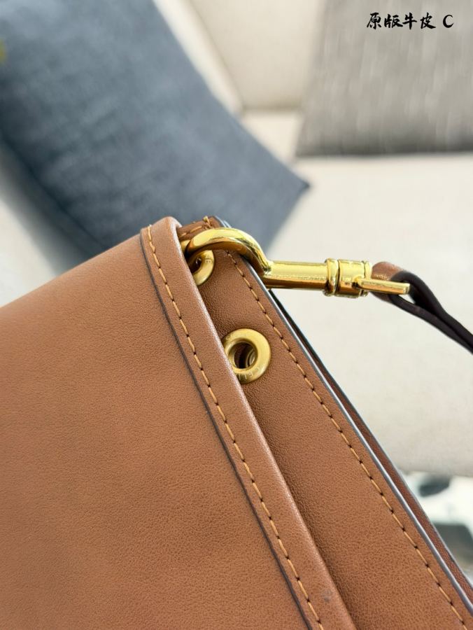 1:1 Replica Celine bag CELINE SOFT TRIOMPHE — 1:1 Replica — photo 7