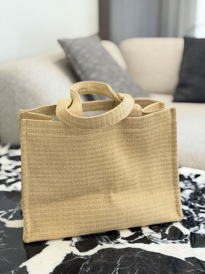 1:1 Replica Celine bag CELINE Cabas Thais ​​ — Premium Replica — photo 4