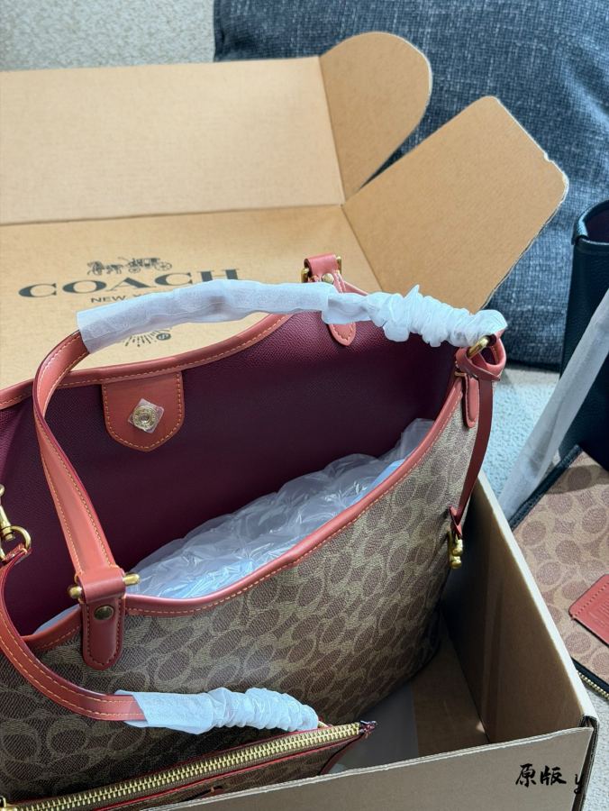 1:1 Replica COACH bag Coach day — 1:1 Replica — photo 7