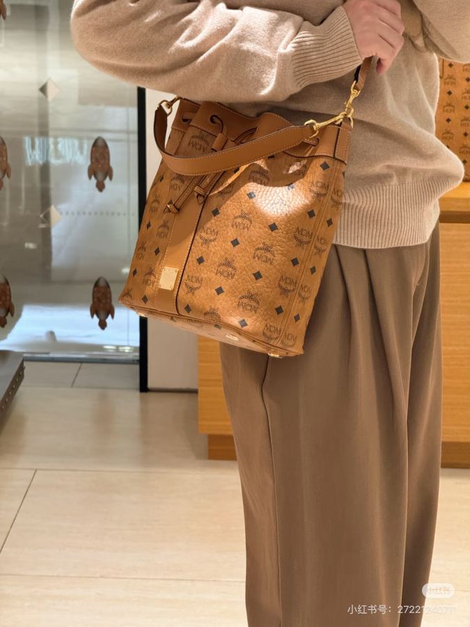 1:1 Replica MCM bag mcm — 1:1 Replica — photo 2