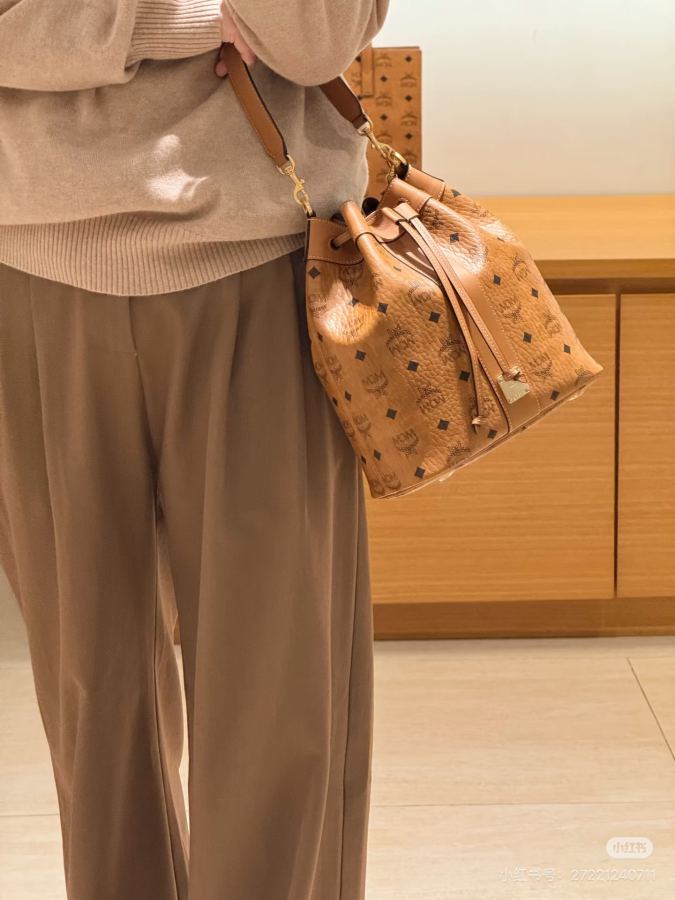 1:1 Replica MCM bag mcm — 1:1 Replica — photo 3