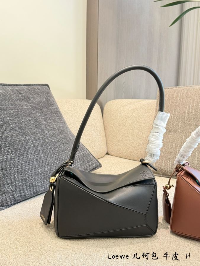 1:1 Replica LOEWE bag Loewe Puzzle ​​ — AAA Quality Replica — photo 2