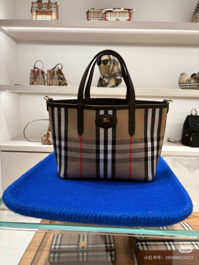 1:1 Replica Burberry bag Burberry — Premium Replica — photo 8
