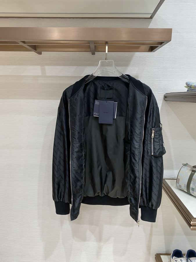 1:1 Replica Prada men Prada 2026ss New — AAA Quality Replica — photo 5