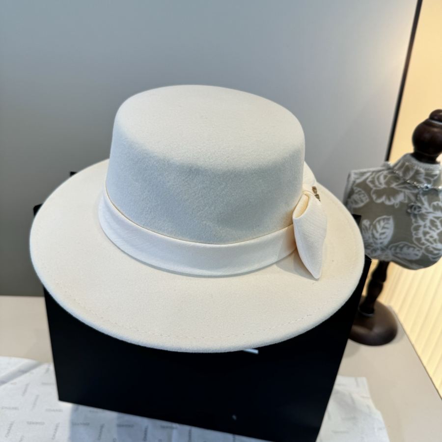 1:1 Replica Valentino hat ¥White — Premium Replica — photo 3