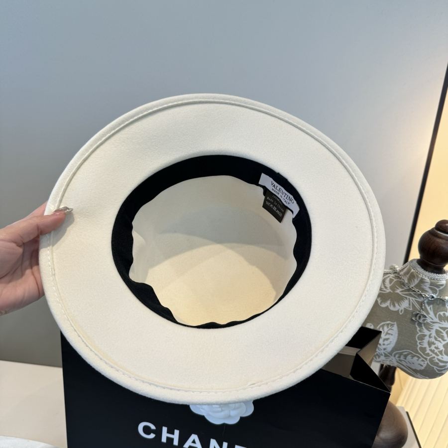 1:1 Replica Valentino hat ¥White — Premium Replica — photo 8