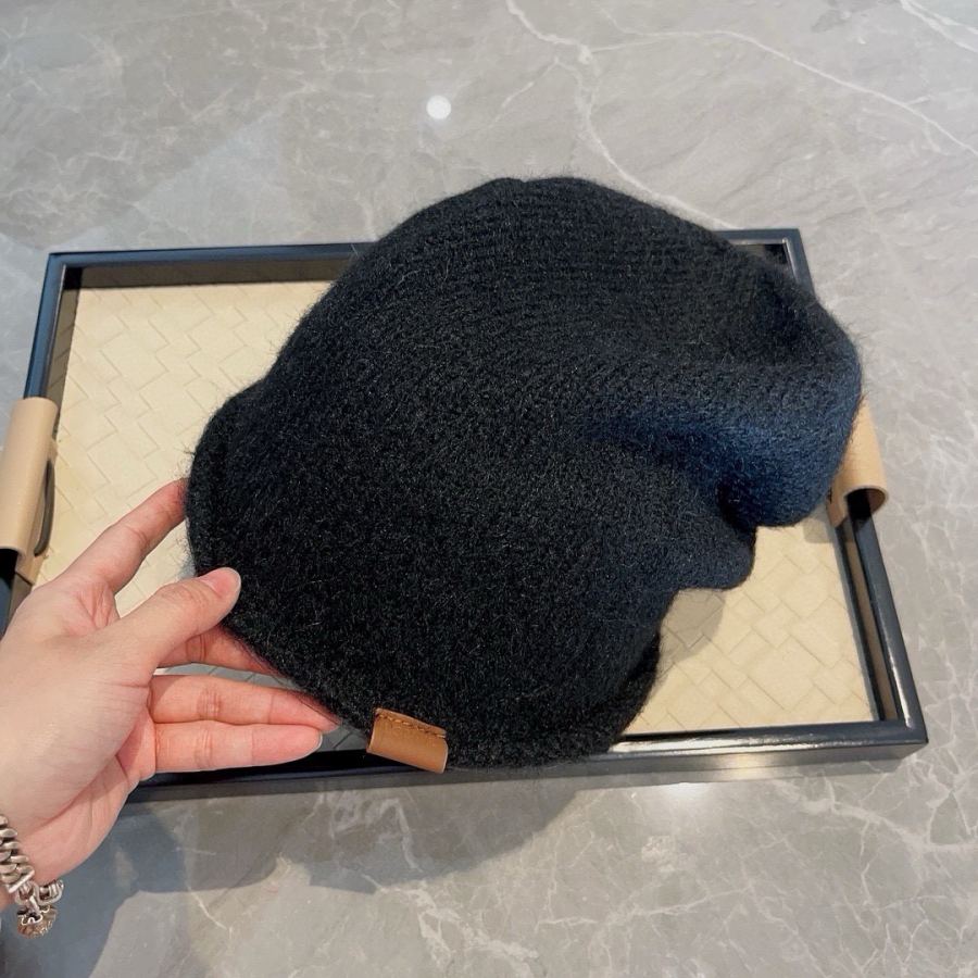 1:1 Replica Loewe hat ¥ — AAA Quality Replica — photo 3