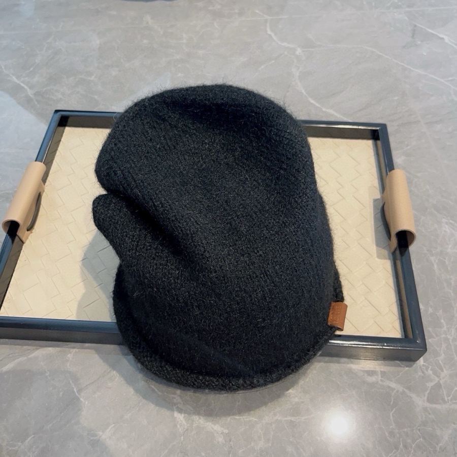 1:1 Replica Loewe hat ¥ — AAA Quality Replica — photo 2