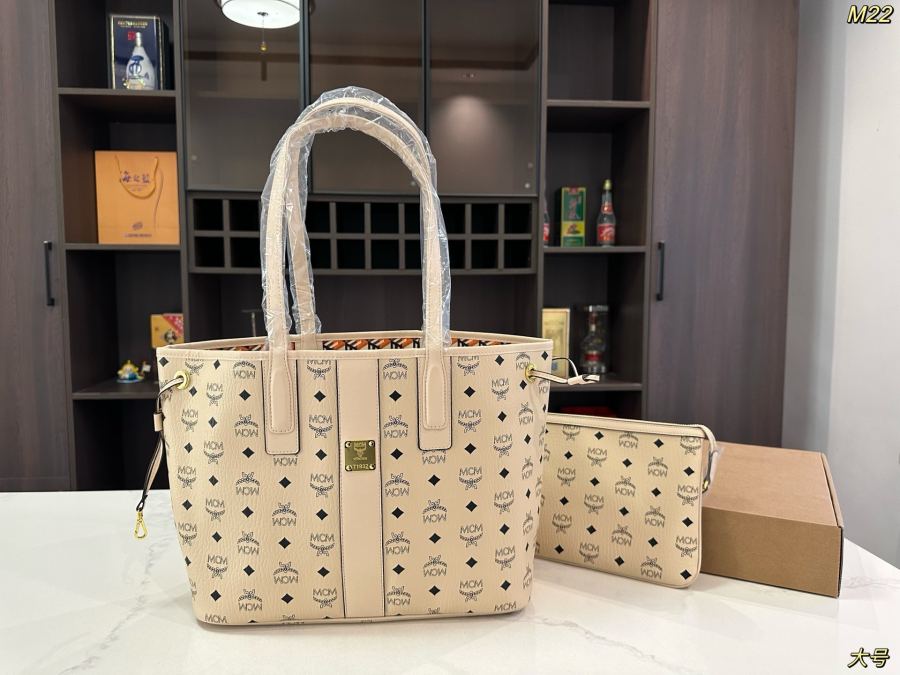 1:1 Replica MCM bag Airplane box — AAA Quality Replica — photo 5
