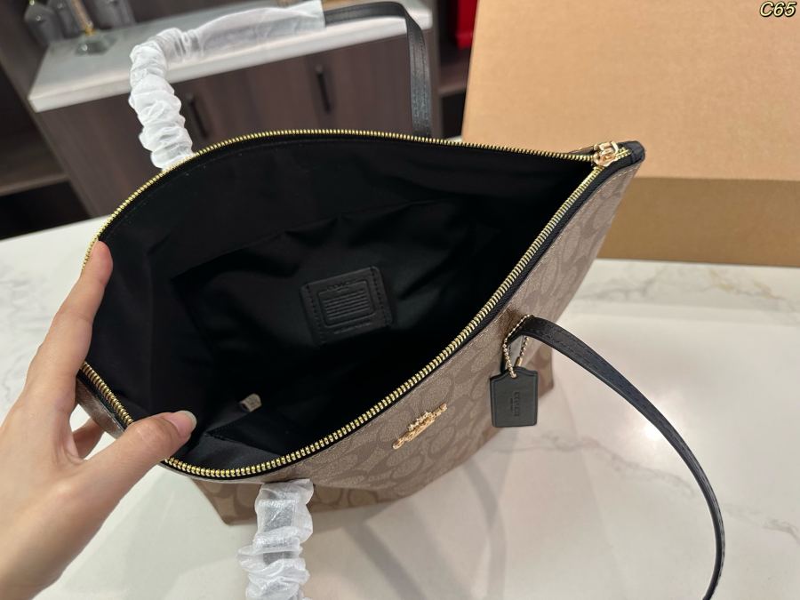 1:1 Replica COACH bag Airplane box — Premium Replica — photo 9