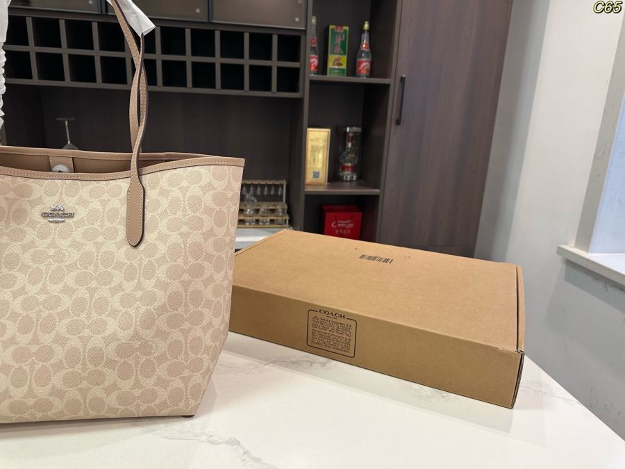1:1 Replica COACH bag Airplane box — Premium Replica — photo 3